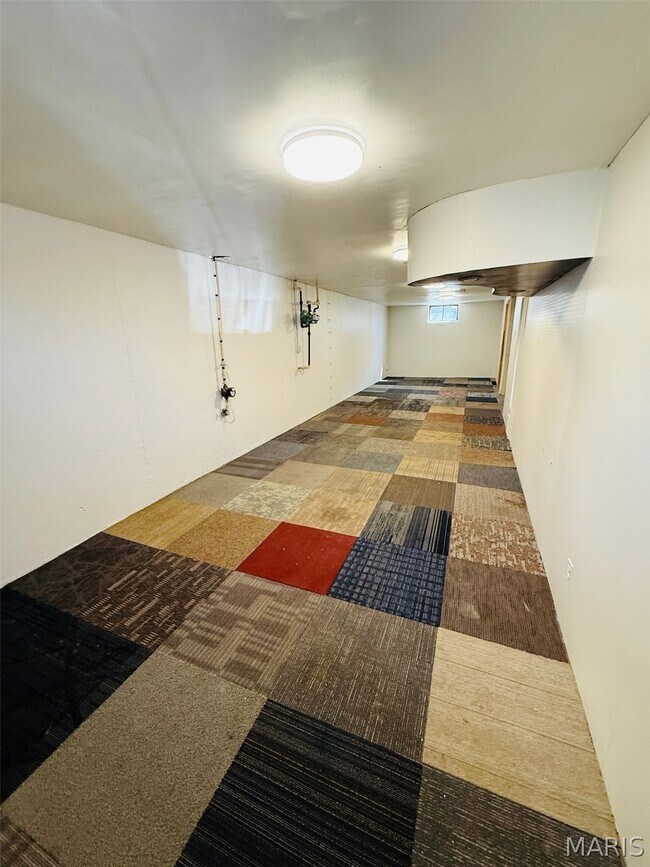 Building Photo - 936 Highmont Dr