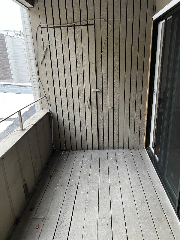 Building Photo - 142 Burgundy Hill Ln