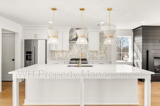 Building Photo - 500 Hobson Chapel Pl