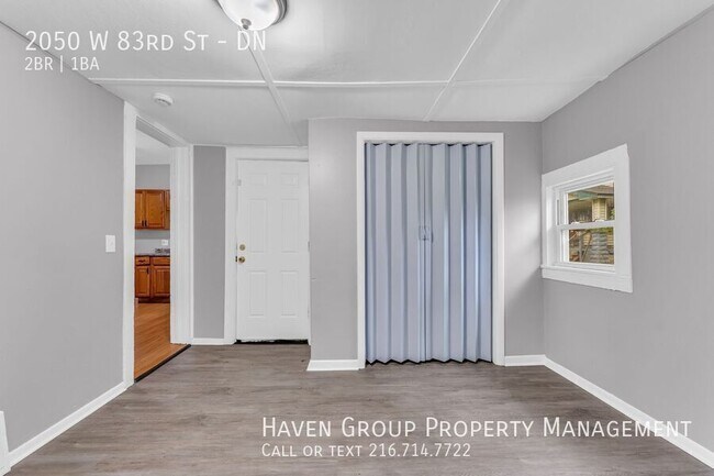 Building Photo - 2050 W 83rd St