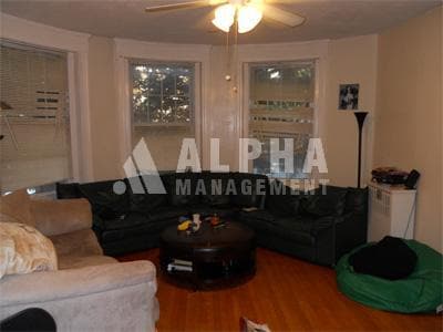 Building Photo - 1232 Beacon St