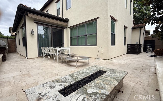 Building Photo - 102 Hargrove