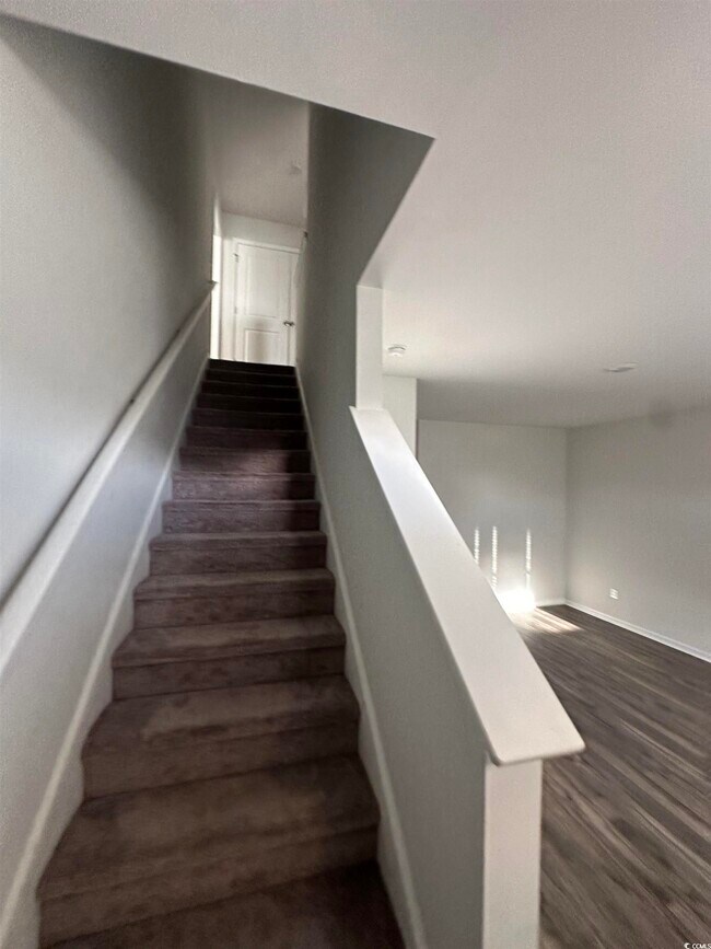 Building Photo - 2655 Pegasus Pl