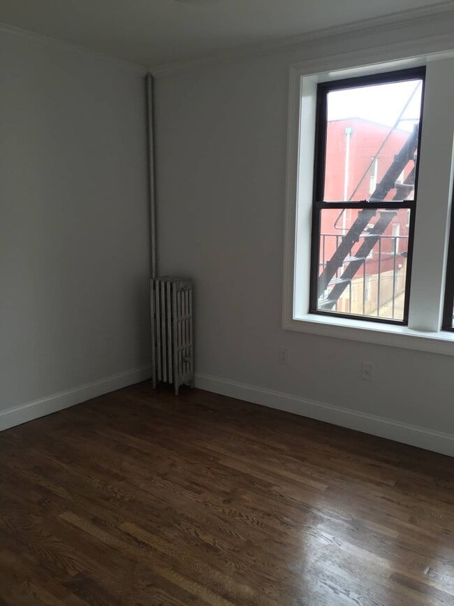 Building Photo - 41 08 Queens Blvd