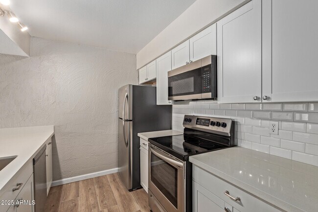 Building Photo - 3314 N 68th St