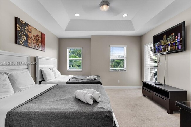 Building Photo - 503 SW 16th St