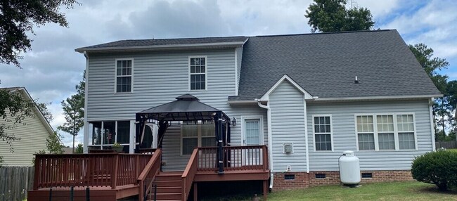 Building Photo - NEW LISTING!!!!