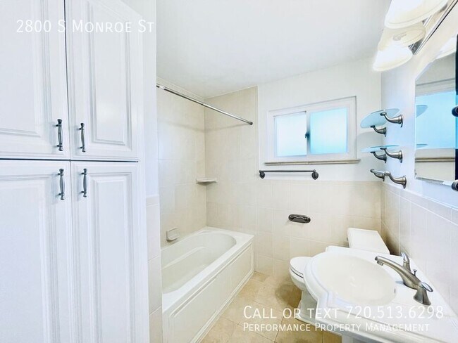 Building Photo - 2800 S Monroe St