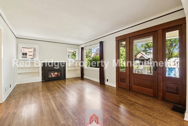 Building Photo - 4413 NE 26th Ave