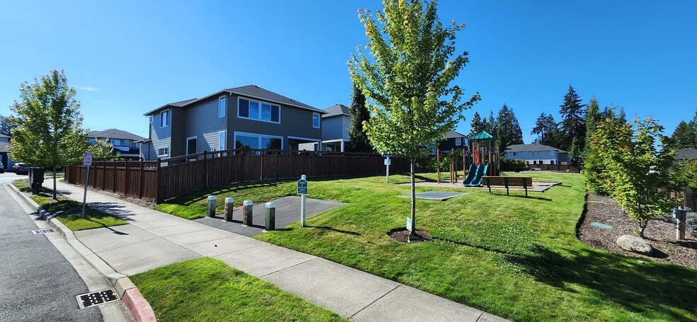 Building Photo - 2907 113th Pl NE