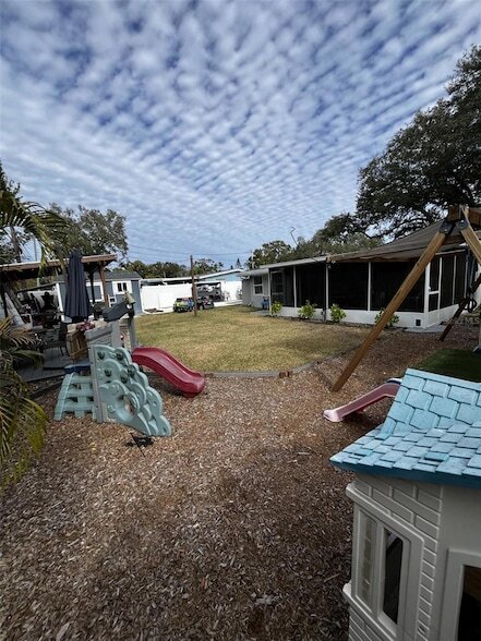 Building Photo - 11128 116th St
