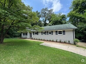 Building Photo - Renovated 4/3 House in North Hills- $1,995