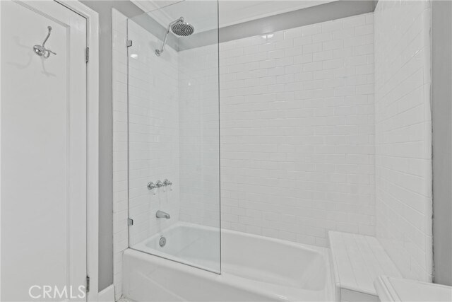 Building Photo - 11147 Hortense St