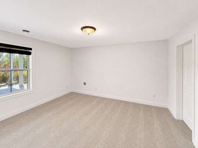 Building Photo - 4301 Picket Wy