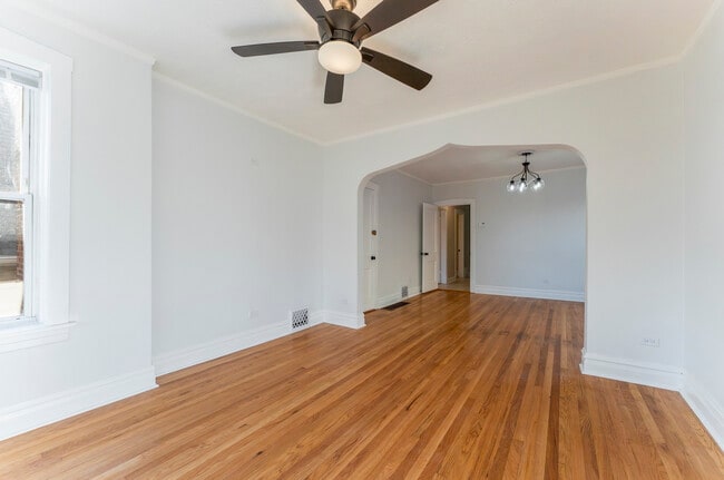 Building Photo - 1246 N Monitor Ave