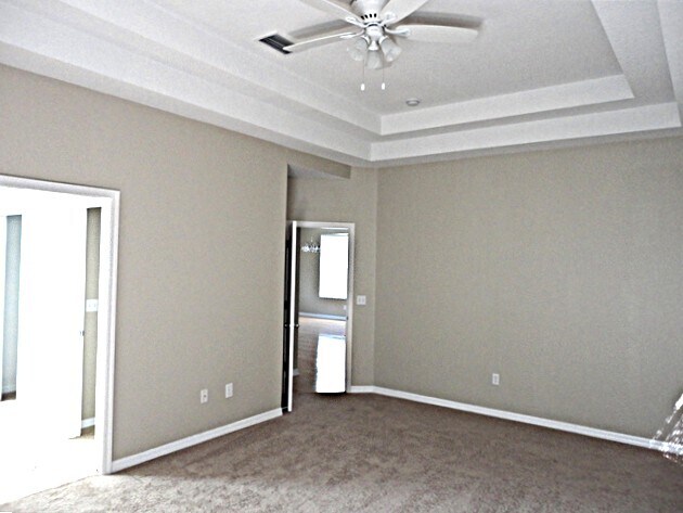 Building Photo - 5018 Sky Blue Dr