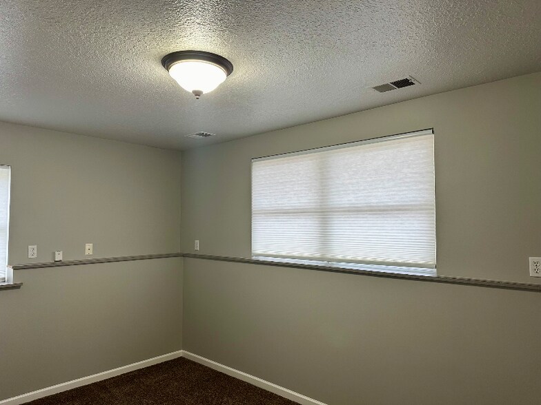 Building Photo - 939 Macon Hwy