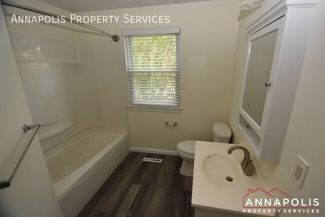 Building Photo - 277 Ternwing Dr