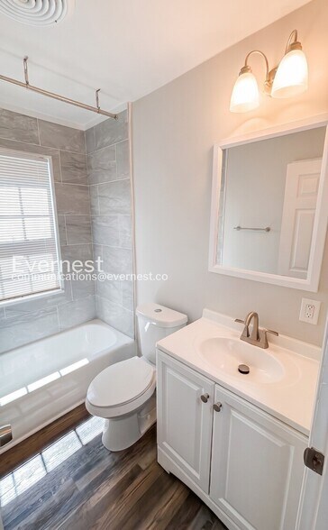 Building Photo - 3744 Thrushwood Dr