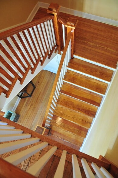 STAIRWAY - 1217 SE 1st Ave