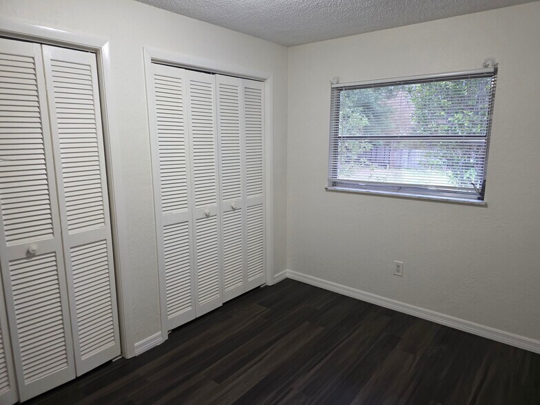 Building Photo - 9205 N Fawn Way