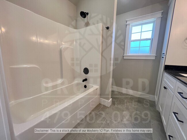 Building Photo - Siloam Springs- Single-Family Home- Well-Designed Mayberry Plan