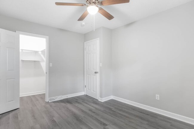 Building Photo - Beautiful 2 bedroom, 1 bathroom apartment in Thomasville