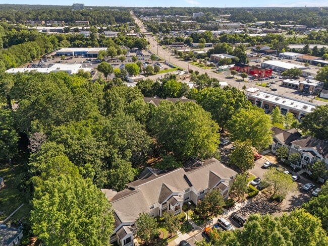 Building Photo - 2100 Ruark Ct