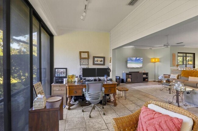 Building Photo - 4870 Kestral Park Cir