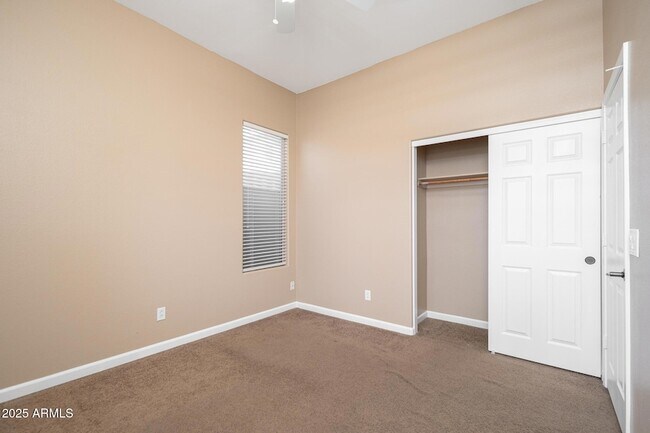 Building Photo - 13679 W Tara Ln