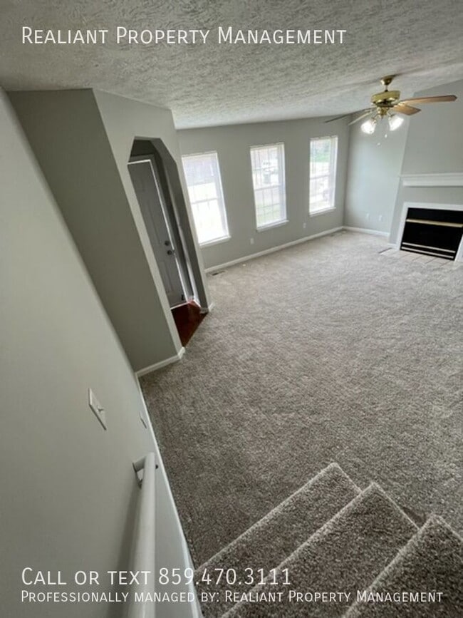 Building Photo - 3849 Sugar Creek Dr