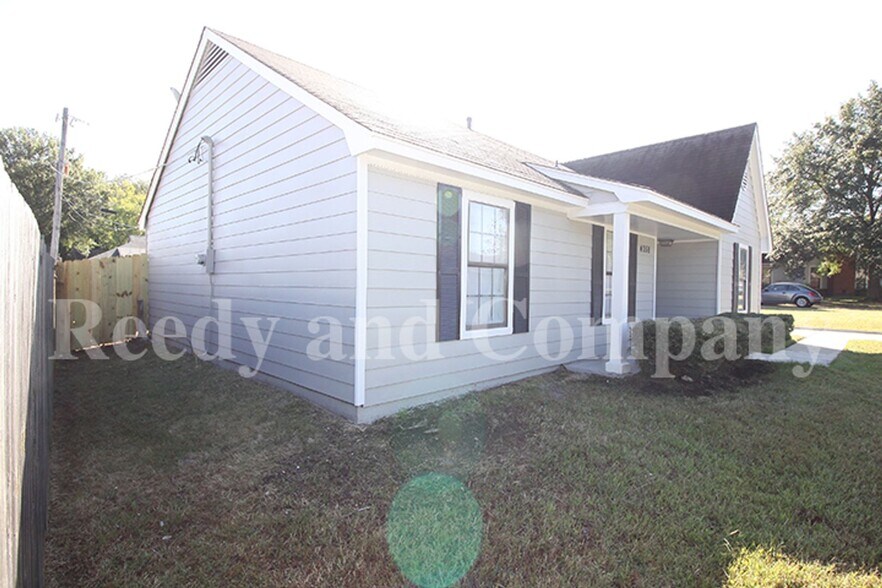 Building Photo - 4358 Cloudburst Cove