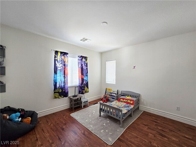 Building Photo - 125 Short Ruff Way