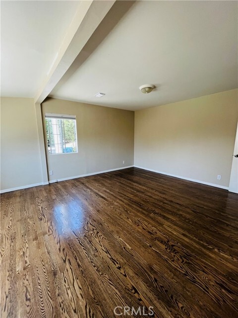 Building Photo - 729 Orange Dr