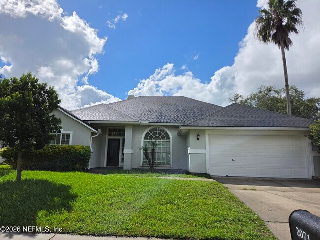 Building Photo - 2071 Thornhill Drive
