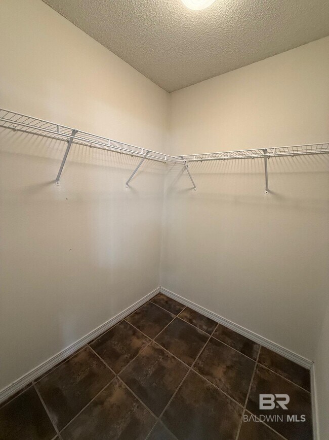 Building Photo - 33701 Rosalia Ave