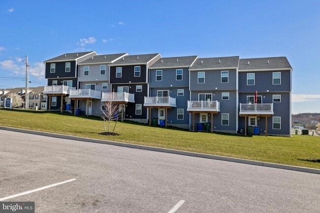 Building Photo - 789 Rising Sun Ln