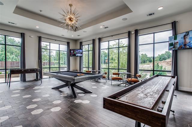 Building Photo - 2654 Carolwood Ln