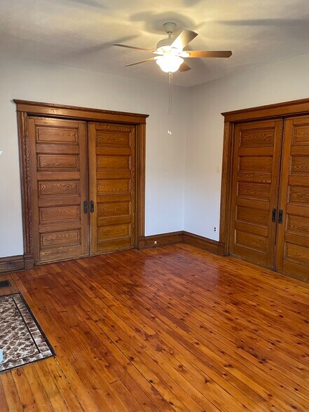 Bedroom - 307 Western Ave