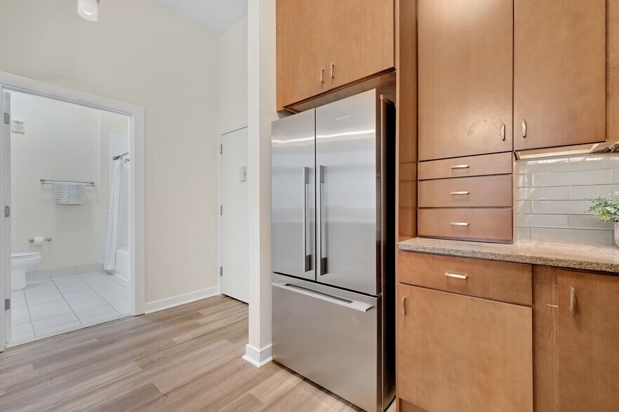 Building Photo - 1000 New Jersey Ave SE