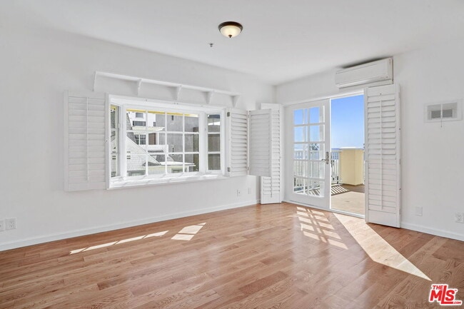 Building Photo - 25 Arcadia Ter