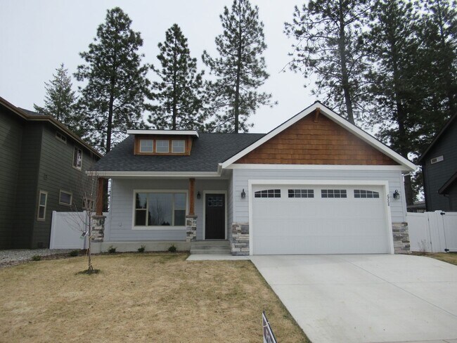 Primary Photo - Beautiful home in CDA