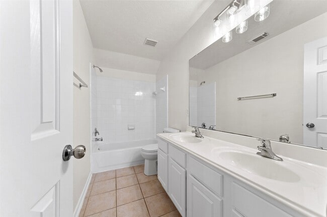 Building Photo - 6734 Atasca Creek Dr