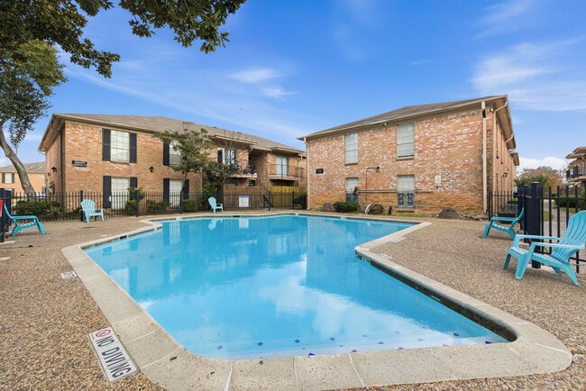 Pool - 8801 Glencrest Management Co LLC