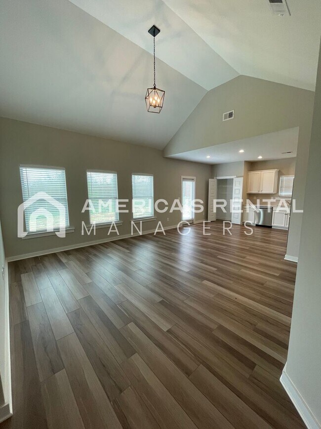 Building Photo - Home for Rent in Eastaboga, AL!!! Availabl...