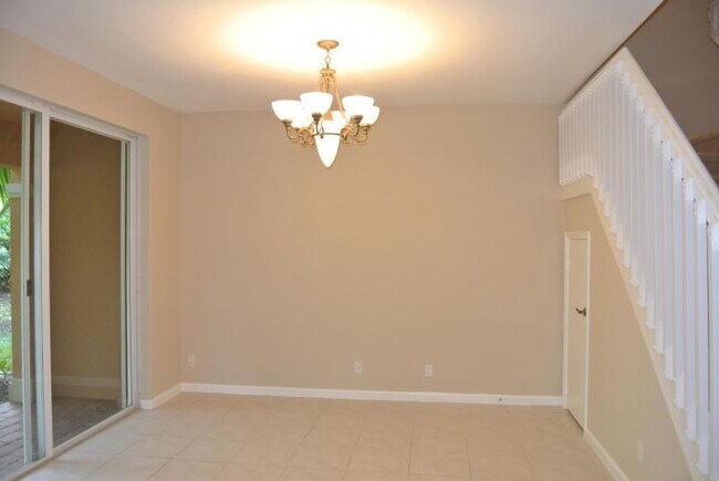Building Photo - 7399 Briella Dr