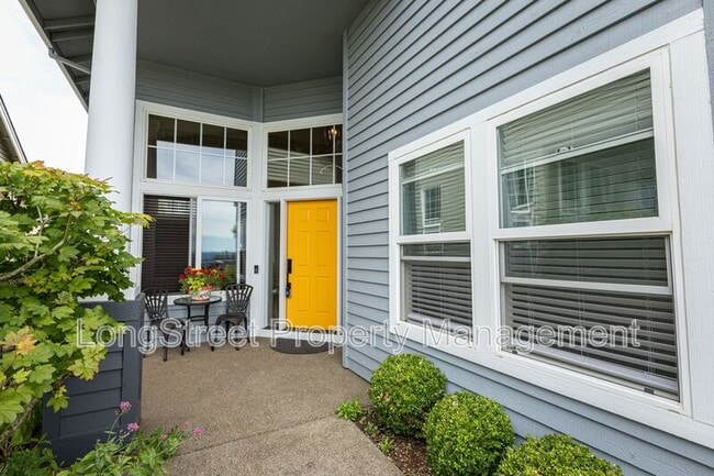 Building Photo - 8996 SE Bristol Park Dr