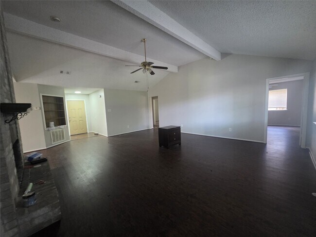 Building Photo - 23322 Dew Wood Ln