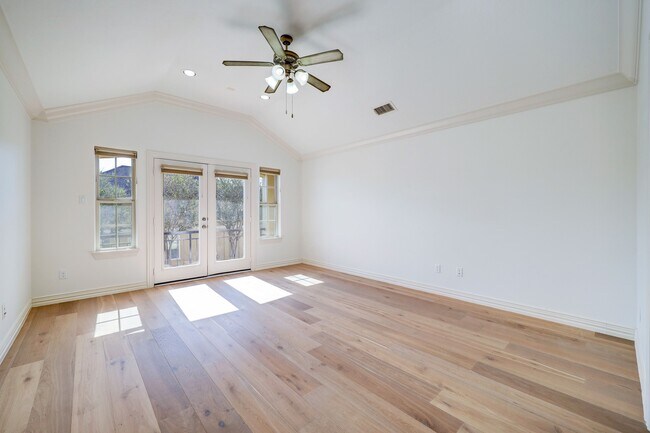 Building Photo - 14470 Summerleaf Ln