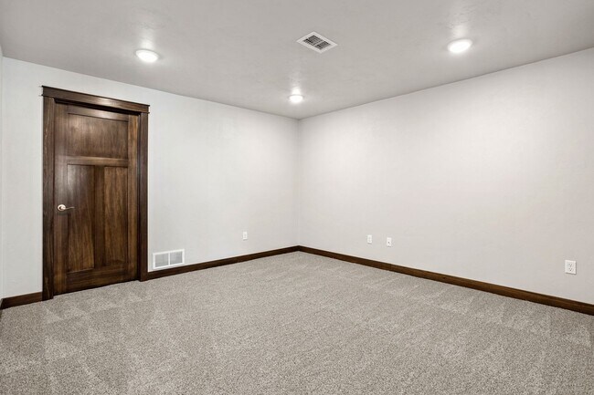 Building Photo - 4826 N Marlo Wy